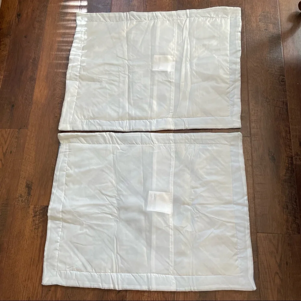 Quilted decorative pillowcases